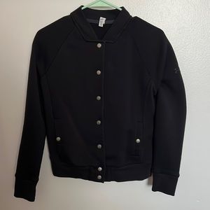 Like new under armour button up jacket.